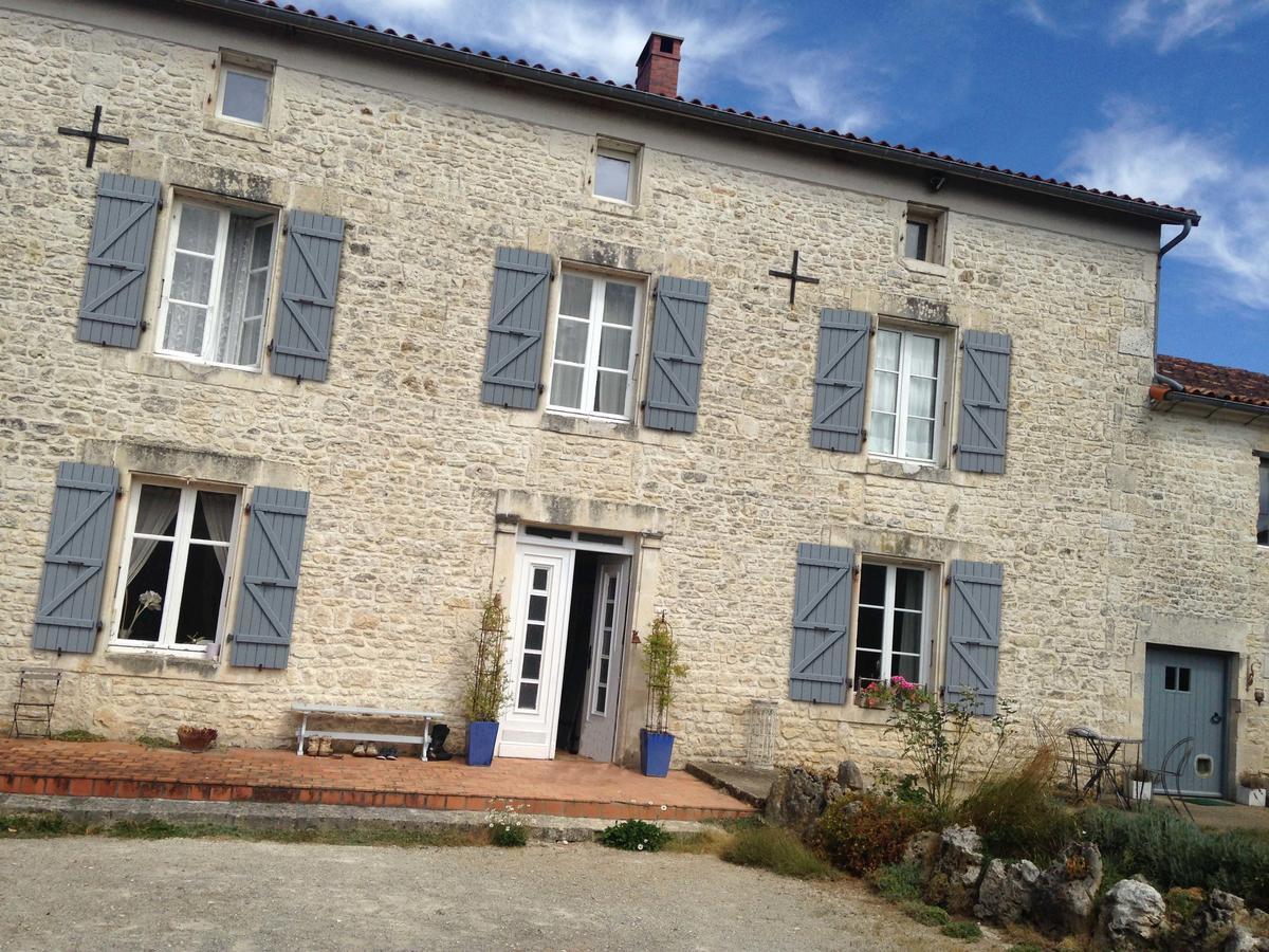 La Belle Lavande, Chambre d hôte Chenommet Extérieur photo
