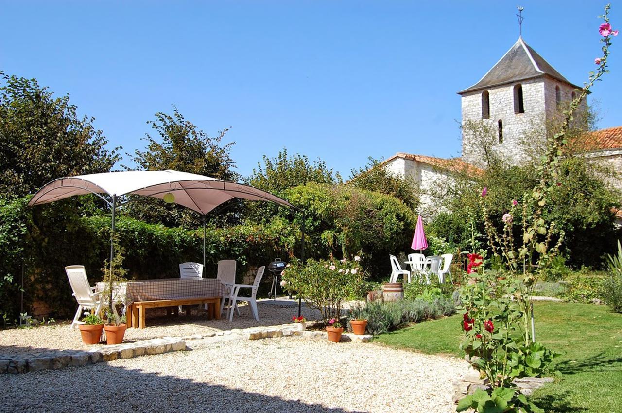 La Belle Lavande, Chambre d hôte Chenommet Extérieur photo