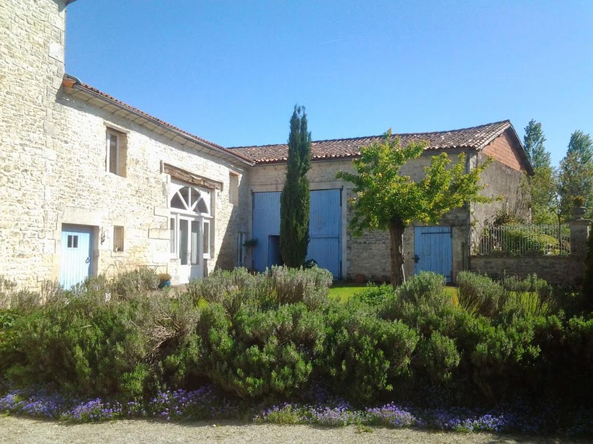 La Belle Lavande, Chambre d hôte Chenommet Extérieur photo