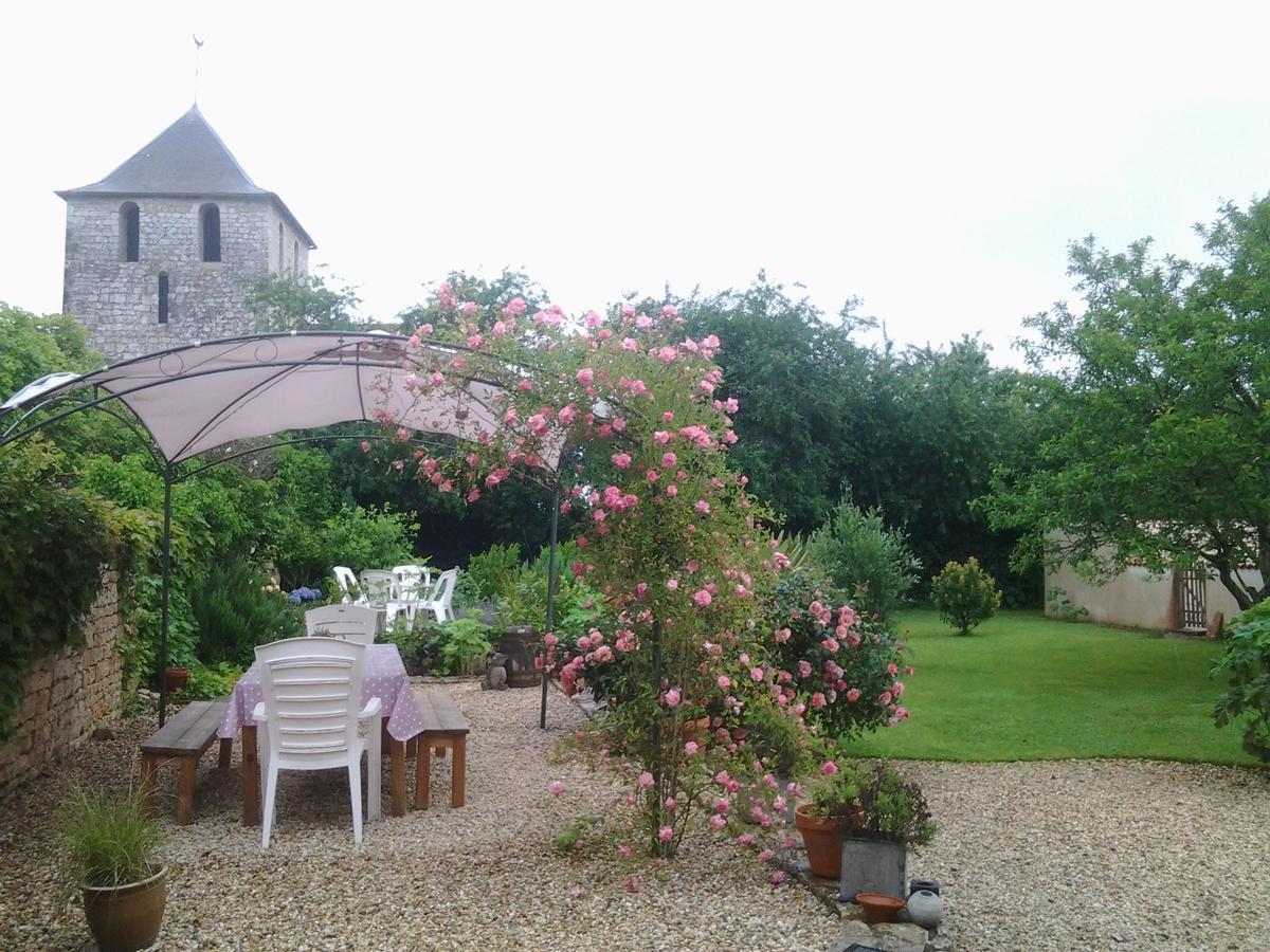 La Belle Lavande, Chambre d hôte Chenommet Extérieur photo