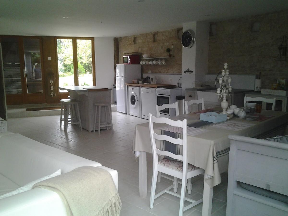 La Belle Lavande, Chambre d hôte Chenommet Extérieur photo